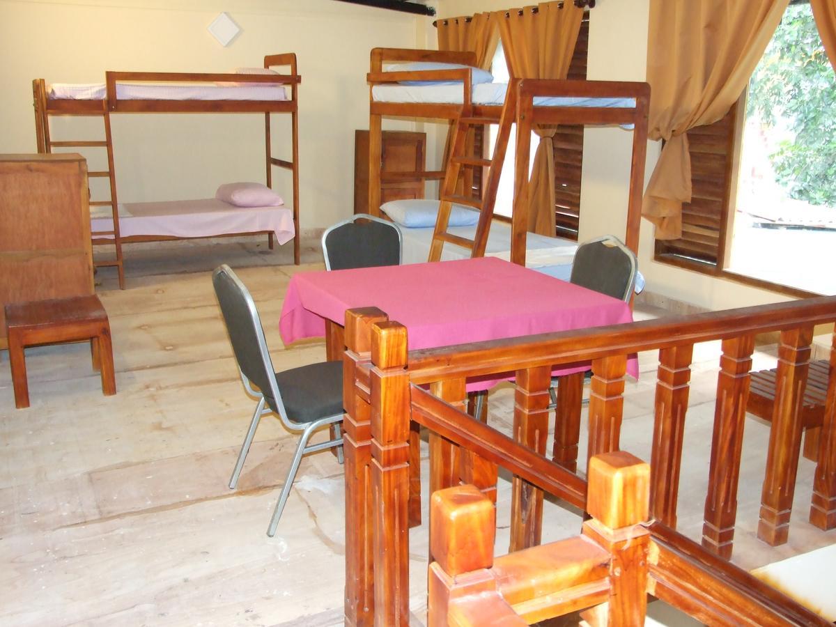Central City Hostel Kandy Esterno foto