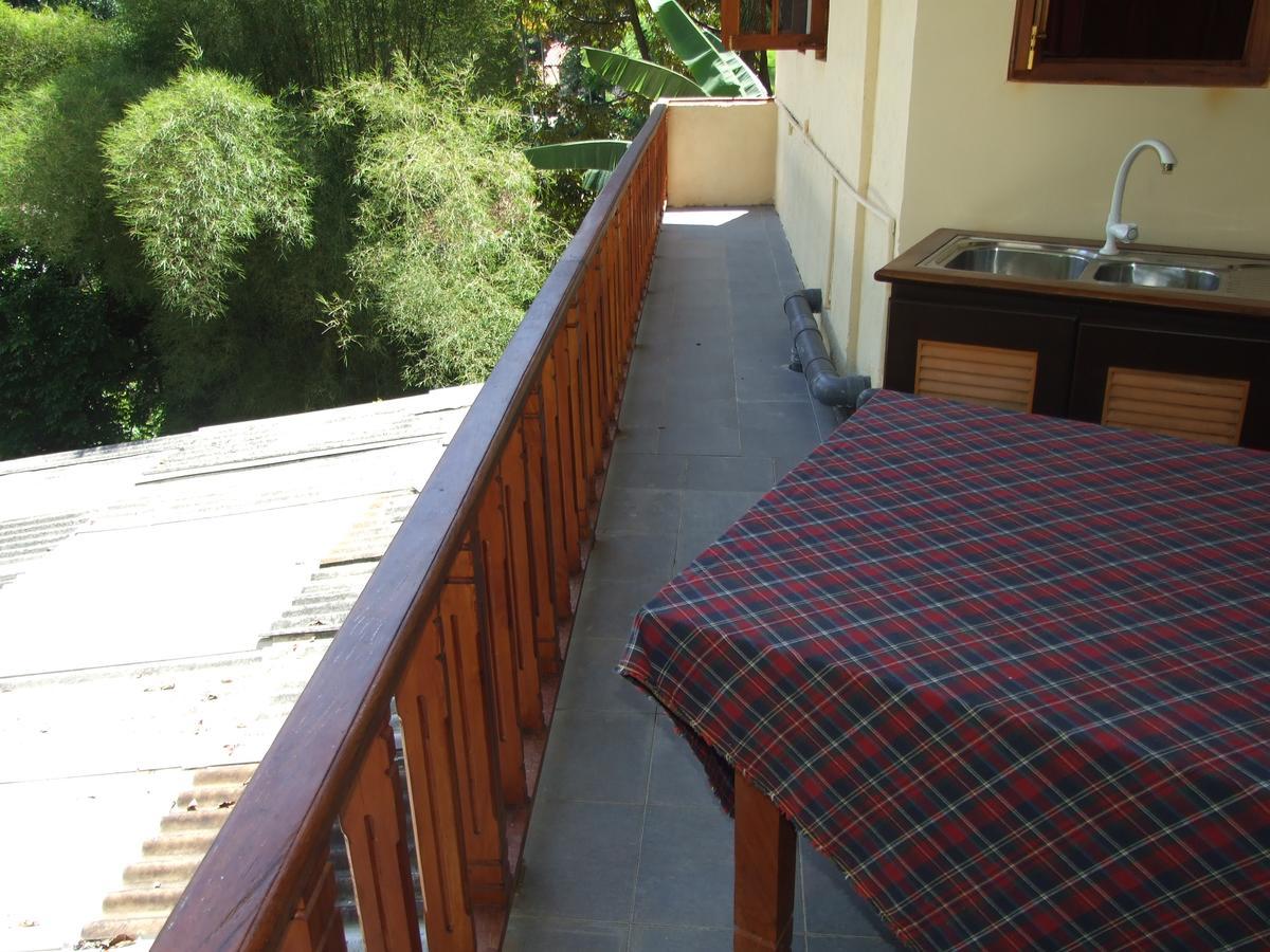 Central City Hostel Kandy Esterno foto