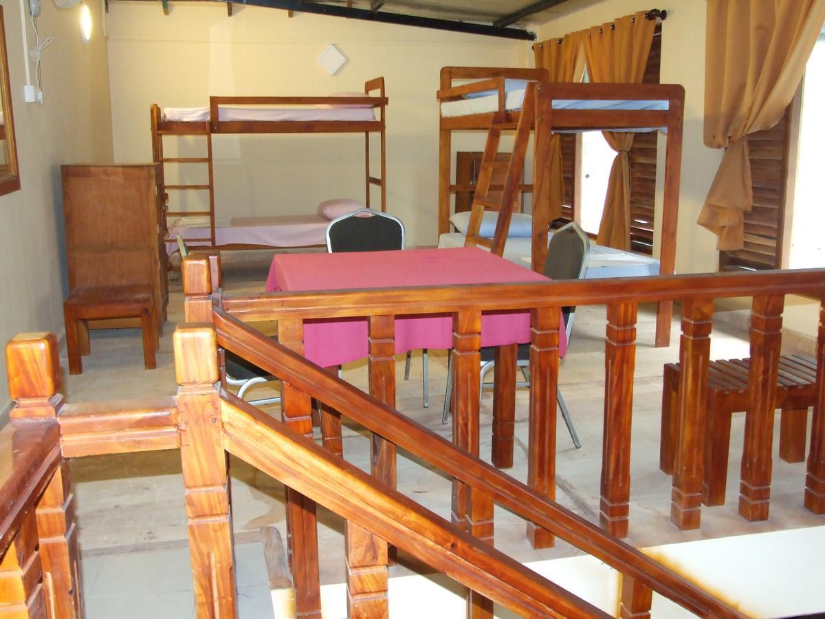 Central City Hostel Kandy Esterno foto